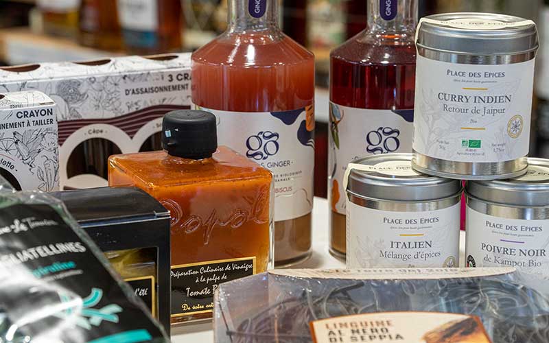 Saint-Nazaire : des cadeaux de Fête des Mères à savourer à l’épicerie fine L’Envie Gourmande
