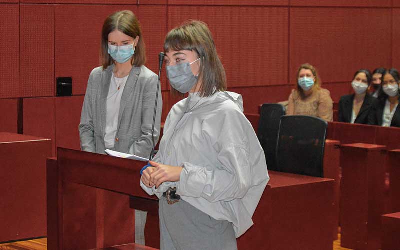 Saint-Nazaire : deux lycéennes de Saint-Louis remportent le concours Les Petites Plaidoiries