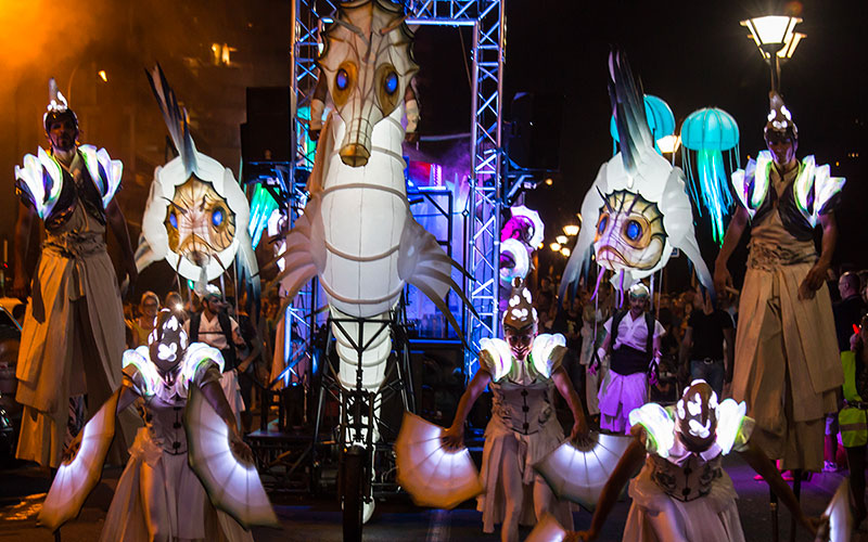 Spectacle déambulatoire