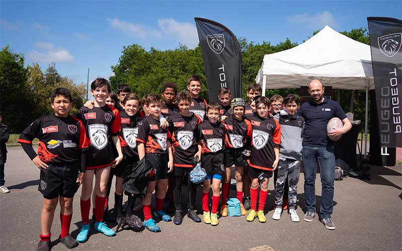 Saint-Nazaire : Clara Automobiles apporte son soutien aux sportifs de la ville