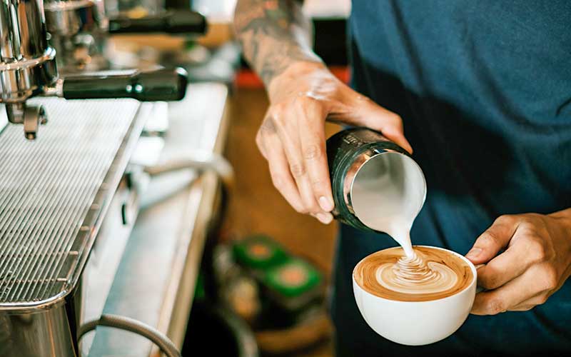 Saint-Nazaire : la ville cherche un exploitant pour un bar aux halles du marché