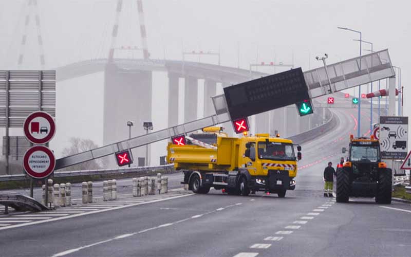 Le pont de Saint-Nazaire reste fermé jusqu’à nouvel ordre