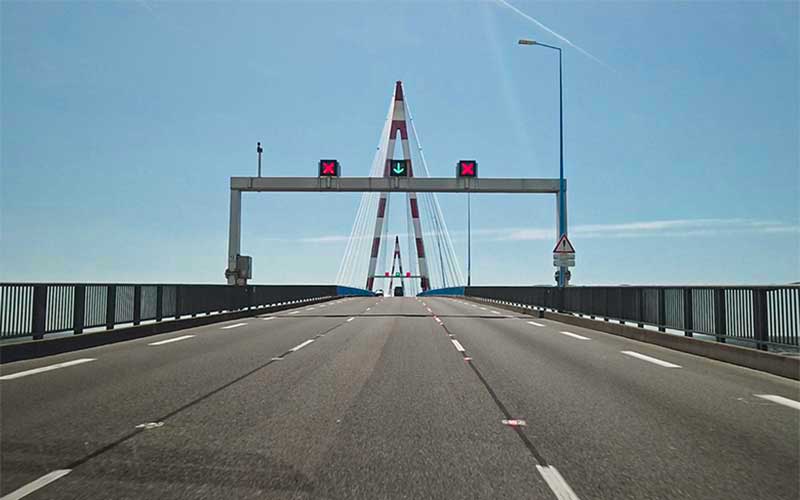 Pont de Saint-Nazaire : réouverture de la voie centrale