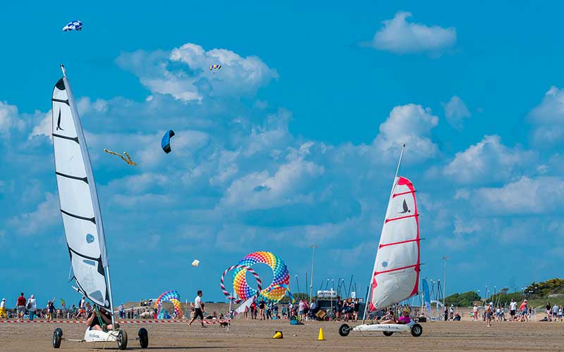 Saint-Brévin : un week-end de glisse sur terre, en mer et dans les airs