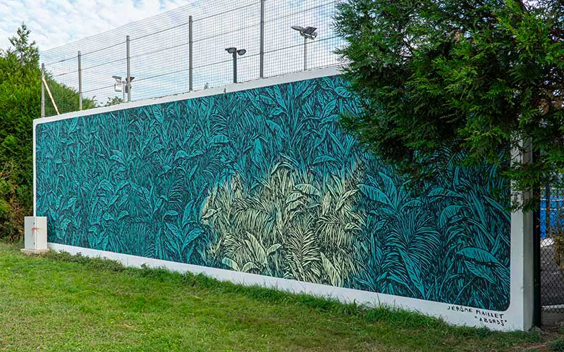 Saint-Nazaire : une nouvelle fresque murale devant le SNTC