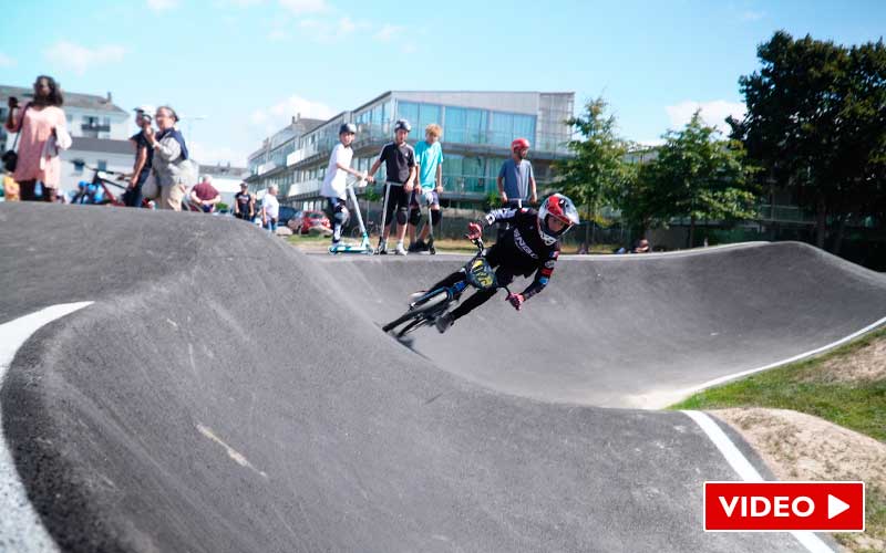 Saint-Nazaire : les jeunes riders ont fait leur show à l’inauguration du Pumptrack