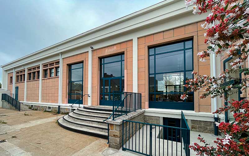 Saint-Nazaire : une fête de lancement de saison à Bain Public