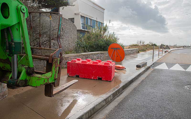 Tempête Ciaran : la ville de Pornichet interdit l’accès à ses plages et sentiers côtiers