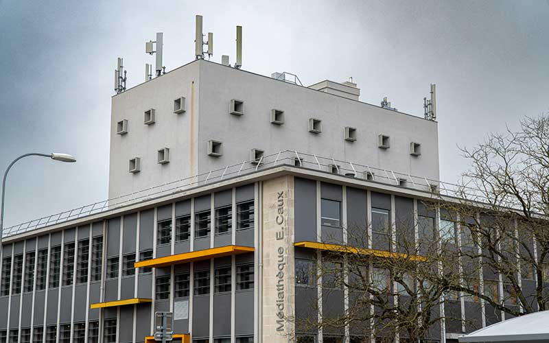 Saint-Nazaire : quels secrets renferme la tour mystérieuse de la Médiathèque ?