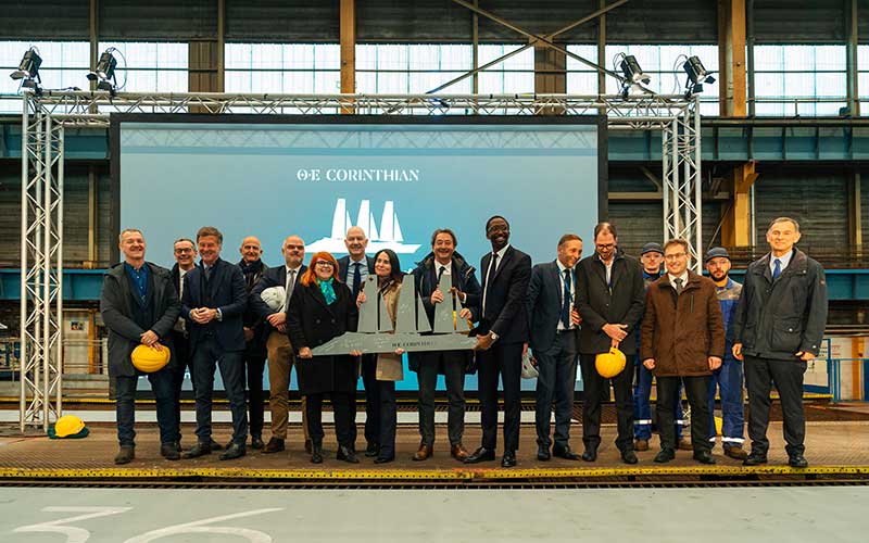 Saint-Nazaire : cérémonie de découpe de la première tôle du plus grand voilier du monde
