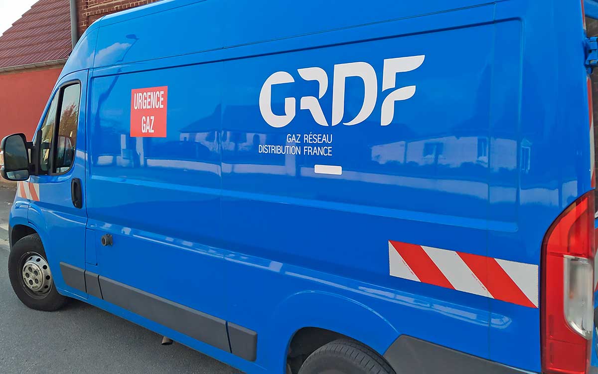 La Baule : une voiture arrache une canalisation de gaz, 384 clients impactés