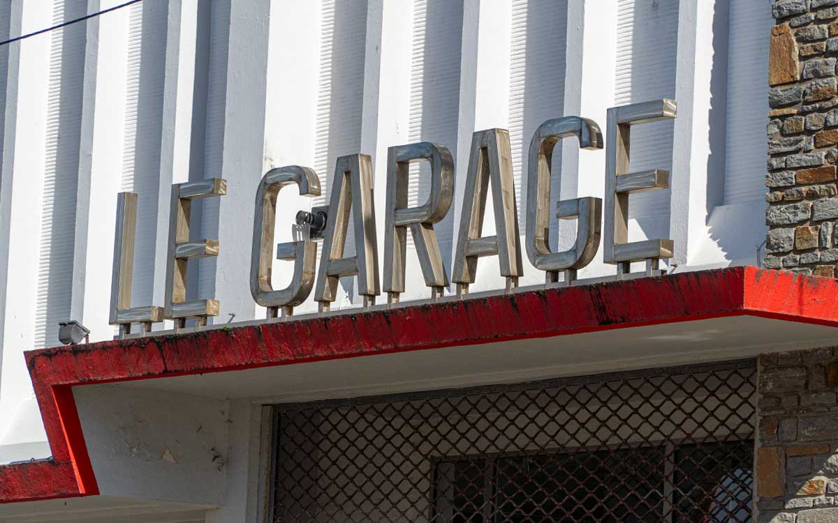 Saint-Nazaire : La Danse des Livres réunit l’art et les belles plumes au Garage