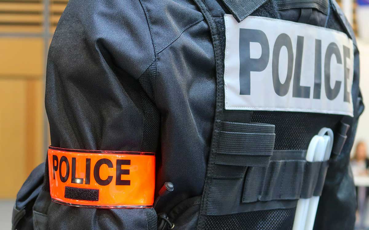 Saint-Nazaire : un jeune homme de 19 ans agressé et tué par arme à feu à son domicile