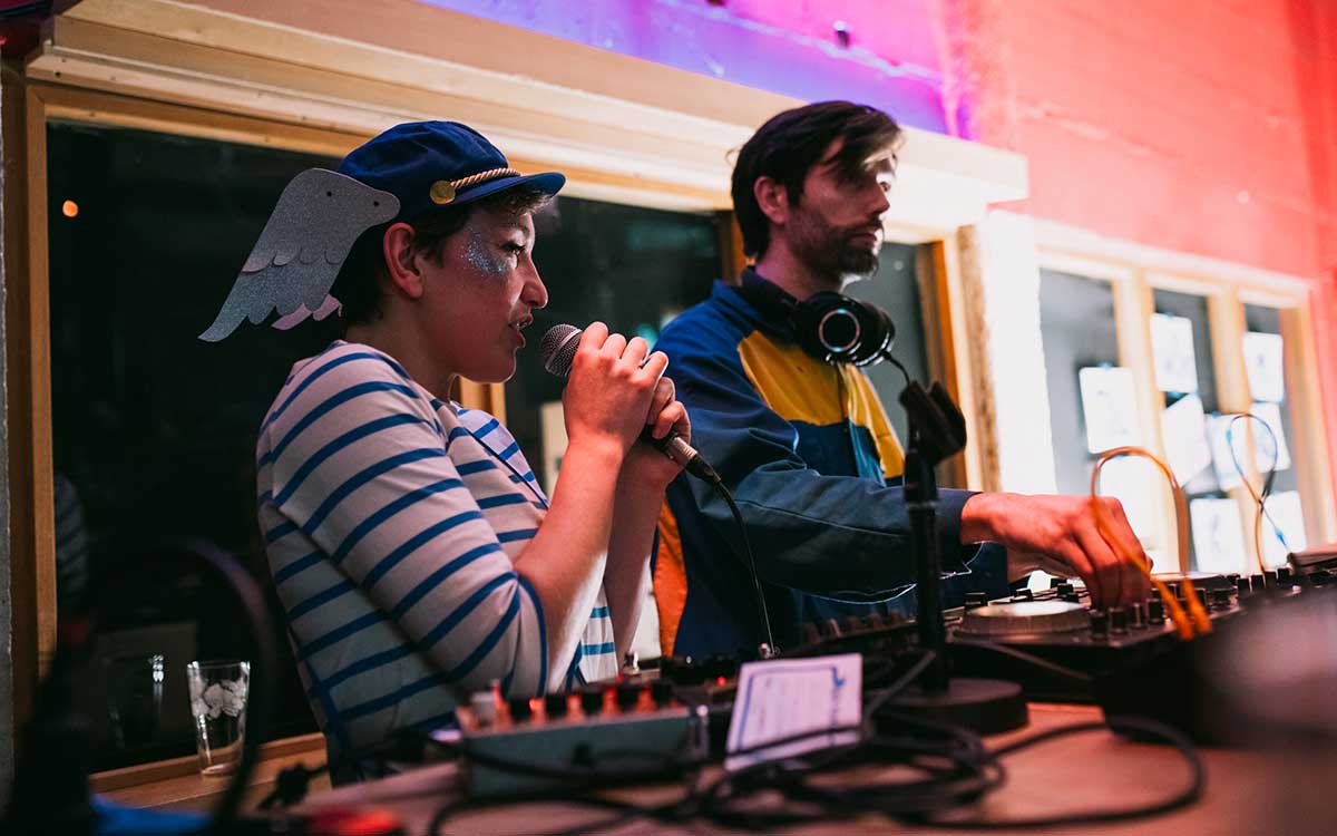 Pornichet : Danse et écriture nocturne au Café du Quai