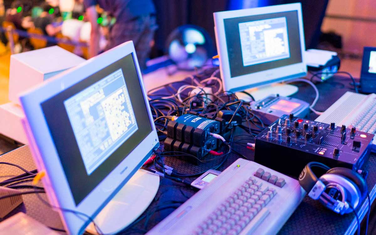 Pornichet : un DJ Set sur Commodore 64 comme dans les années 80