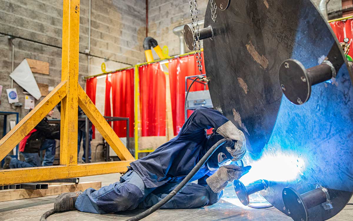 Restauration de la bouée de Pornichet : mission presque accomplie pour les élèves de l’EPAN