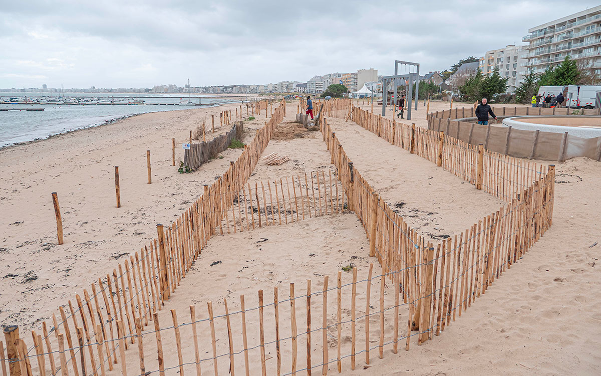 Pornichet : la dune du port d’échouage se prépare pour mieux résister aux tempêtes