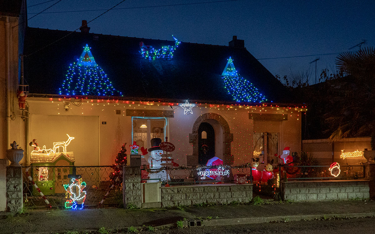 À Saint-Nazaire, une maman recrée la magie de Noël qu’elle n’a pas connue