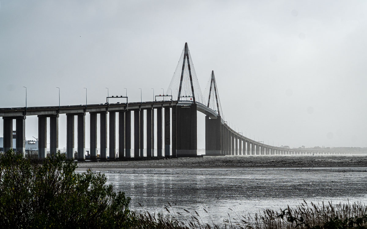 Suicidés du Pont de Saint-Nazaire : un proche lance un appel aux autres familles endeuillées