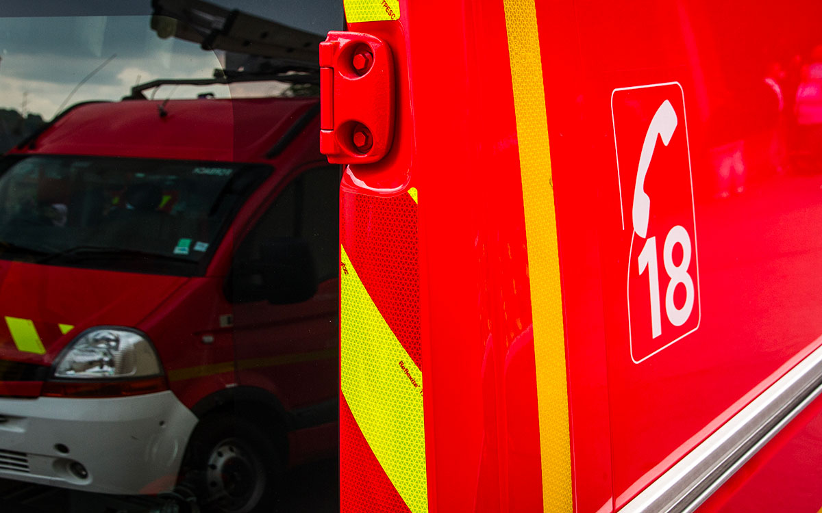 Donges : une maison ravagée par les flammes, un homme grièvement blessé