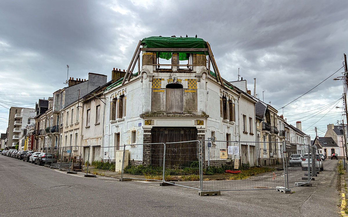 Saint-Nazaire : près de 5 ans après l’incendie, l’immeuble de la rue Berthollet va enfin être démoli