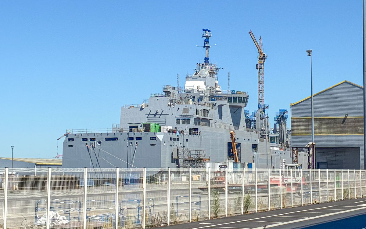 Jeu des géants dans le port de Saint-Nazaire : combien de navires en construction arriverez-vous à repérer ?