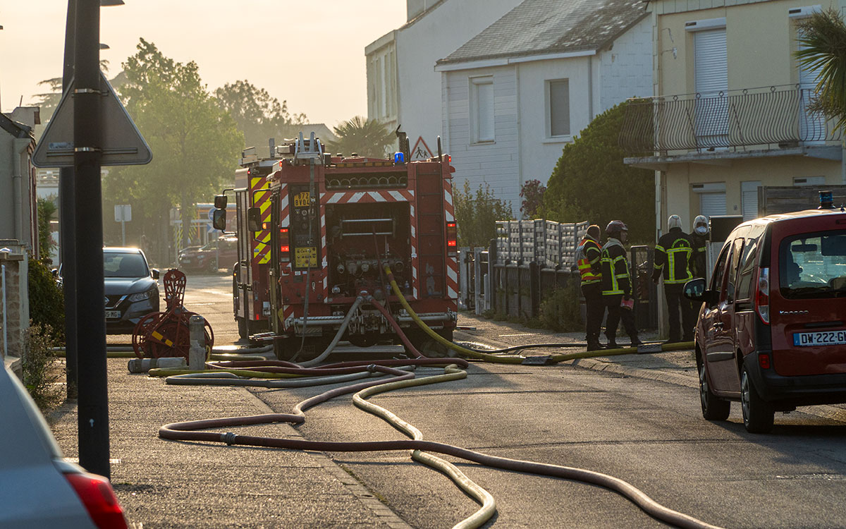 Incendie à Trignac : quatre maisons détruites, 20 hectares ravagés par les flammes
