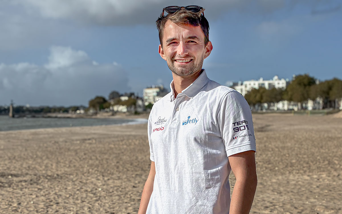 Passe ta Mini d’abord ! Entre Saint-Nazaire et La Turballe, Timothée Marguier prépare sa première Mini Transat