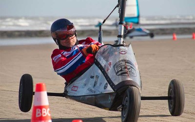 Saint-Brévin : le gratin des pilotes de char à voile en compétition ce week-end sur la plage