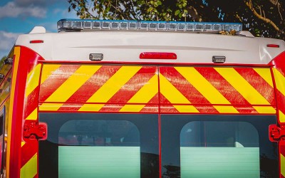 Loire-Atlantique : un adolescent de 15 ans saute d’un pont au-dessus d’une route nationale