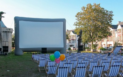 À Guérande, la saison des ciné-remparts en plein air s’ouvre avec Les 3 Mousquetaires