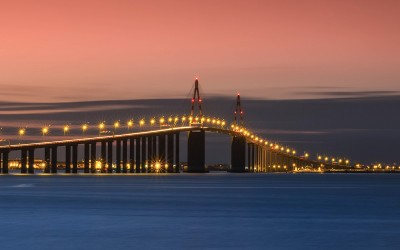 Pont de Saint-Nazaire : les sapeurs-pompiers sauvent un homme prêt à sauter