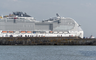MSC World Asia : un exercice de remorquage inédit mené pendant les essais en mer