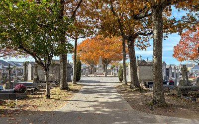 Saint-Nazaire : un hommage aux morts pour la France au cimetière de Toutes-Aides