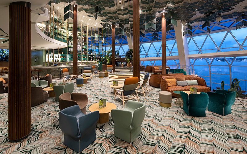 Celebrity Edge : les premières vidéos de l’intérieur du paquebot dévoilées