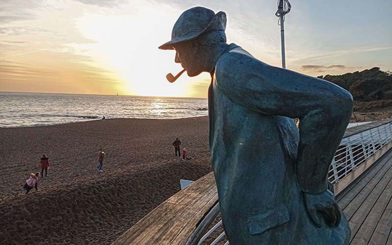 Saint-Nazaire : une visite avec un figurant des Vacances de M. Hulot
