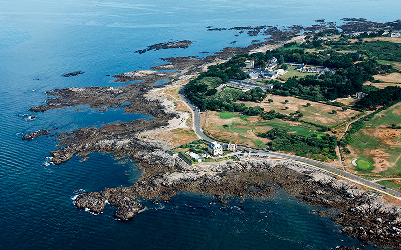 Le Croisic : la baignade interdite sur la plage de Port aux Rocs