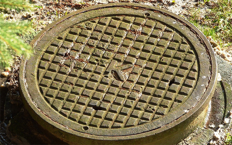 Saint-Nazaire et sa région : contrôle des raccords d’eaux usées et pluviales chez tous les particuliers